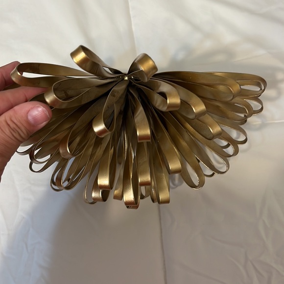 Gold Wall Decor - Picture 2 of 5